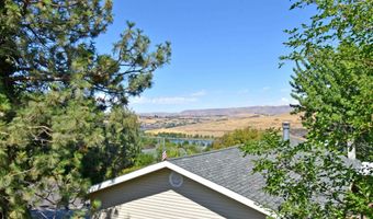 413 Garfield St, Asotin, WA 99402