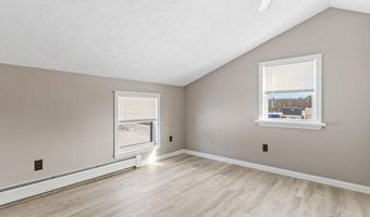 823 Washington St N, Auburn, ME 04210