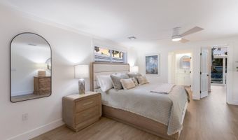 212 OAK Ave, Anna Maria, FL 34216