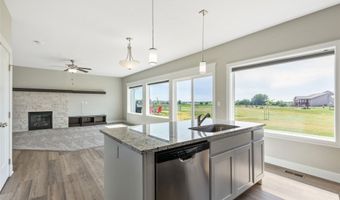 2634 3rd Ave SW, Altoona, IA 50009
