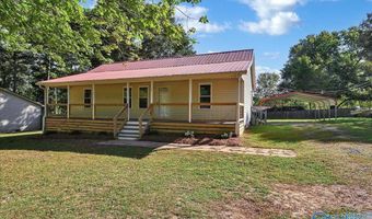 207 Walker Dr SW, Arab, AL 35016