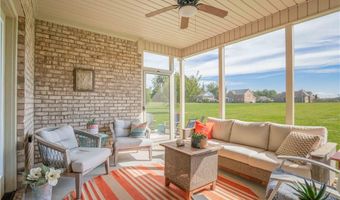 104 Wyatt Dr, Advance, NC 27006