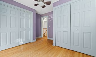 32 Rocky Glen Rd, Danbury, CT 06810