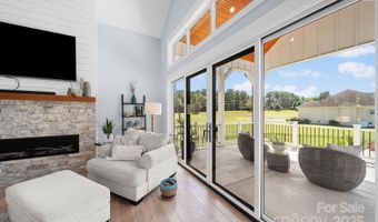 604 Muirfield Dr, Albemarle, NC 28001
