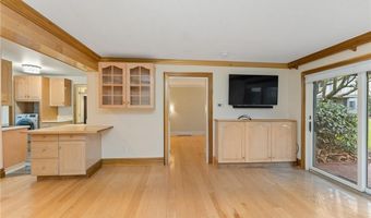 364 Bellevue Ave D3, Newport, RI 02840