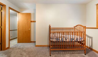 9774 68th Ave, Allendale, MI 49401