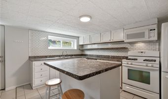 22 Eleanor St, Airville, PA 15203