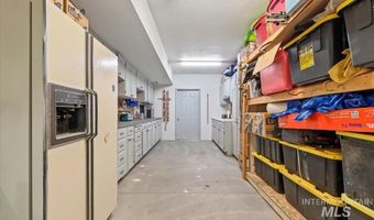 1533 Pine Lakes Ranch Dr, Cascade, ID 83611