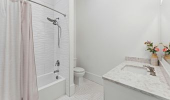 27 Clock Tower Ct, Belton, SC 29627