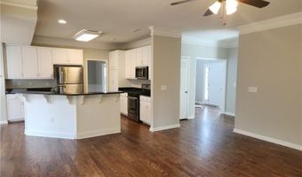 1943 Little Creek Xing NW, Acworth, GA 30101