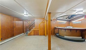 53 Overland Ave, Cranston, RI 02910