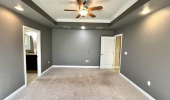 512 Almond Tree Ln, Clovis, NM 88101