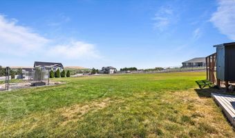22011 E Berry St, Benton City, WA 99320