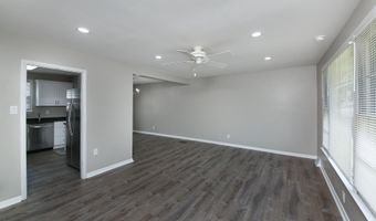 2870 WOODLAND Rd, Abington, PA 19001