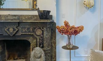 322 E CAPITOL St NE, Washington, DC 20003