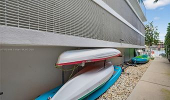 9821 E Bay Harbor Dr 402, Bay Harbor Islands, FL 33154