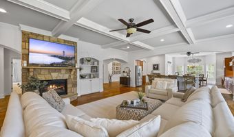 1005 Renfroe Lk, Auburn, GA 30011