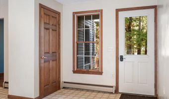 1234 Essex St, Bangor, ME 04401