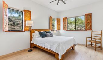 38199 N Tranquil Way, Carefree, AZ 85377