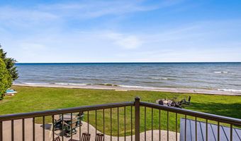 E7379 WASHINGTON Road, Algoma, WI 54201