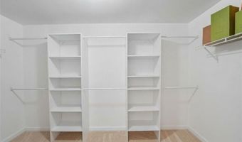 1305 Rosewood Dr, Alpharetta, GA 30005