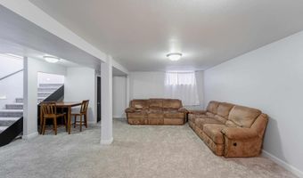 3117 DOUGLAS St, Cheyenne, WY 82009