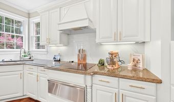 4759 Highland Point Dr, Auburn, GA 30011