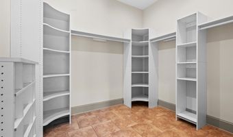 63 WATERS EDGE Dr, Alpine, AL 35014