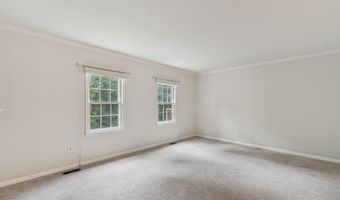 5858 LANGTON Dr, Alexandria, VA 22310