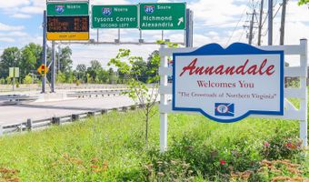 3808 WINTERSET Dr, Annandale, VA 22003