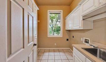 215 Private Road 2394, Alvord, TX 76225