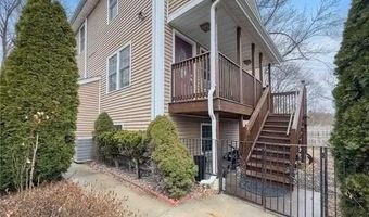 18 Calef St, Cranston, RI 02920