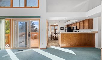 4417 EVERTON Dr, Cheyenne, WY 82009