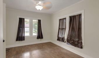 404 Loraine St, Abbeville, LA 70510