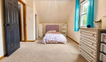 1844 S JEFFERSON St, Appleton, WI 54915