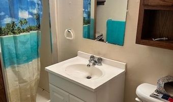 609 N Penn St, Aberdeen, SD 57401