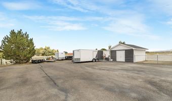 2609 Lakeview Dr, American Falls, ID 83221