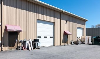 376 Dry Bridge Rd H1h2, North Kingstown, RI 02852