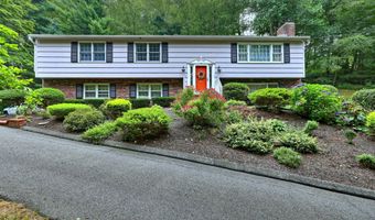 932 Amity Rd, Bethany, CT 06524