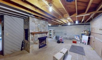 6534 Frazier Marsh Rd, Archdale, NC 27263