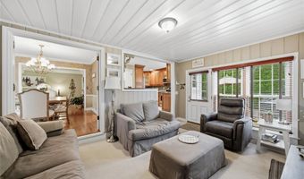 99 Oldfield Ave, Amityville, NY 11701