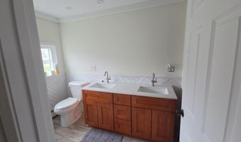 305 Coos St, Berlin, NH 03570