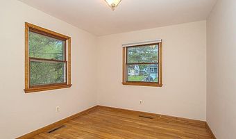 1516 Arborview Blvd, Ann Arbor, MI 48103