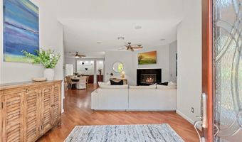 210 N Stage Coach Ln, Fallbrook, CA 92028