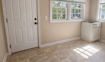 1501 Hogarth St, Beaufort, SC 29902