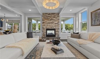 207 Monterey Ct, Adams Twp., PA 16046