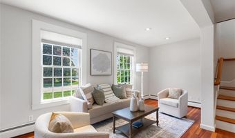 85 Highland Ave, Barrington, RI 02806