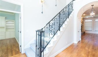 1611 NE Chapel Hill Dr, Bentonville, AR 72712