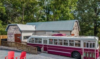 190 Highlands Chase, Ball Ground, GA 30107