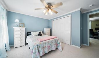 27 Partridge Ln, Chester, NH 03036